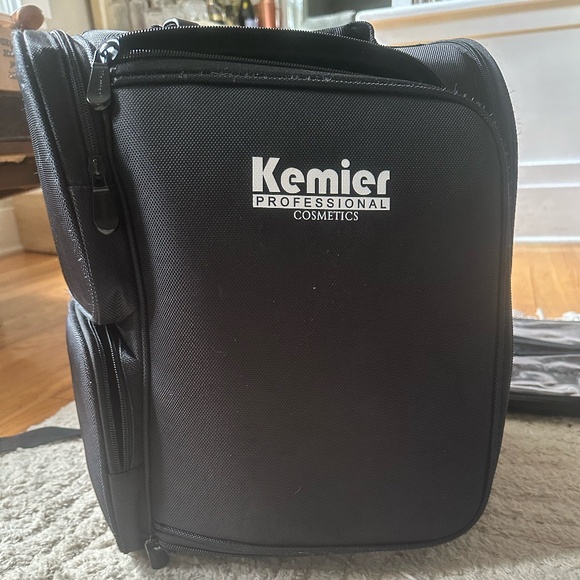 Professional Makeup Kit Backpack and 8x Product Organizers - MUA RETIREMENT SALE - Picture 7 of 11